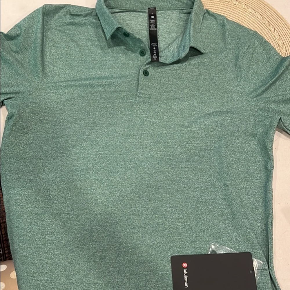 New with tags Lululemon Men’s Pique Polo